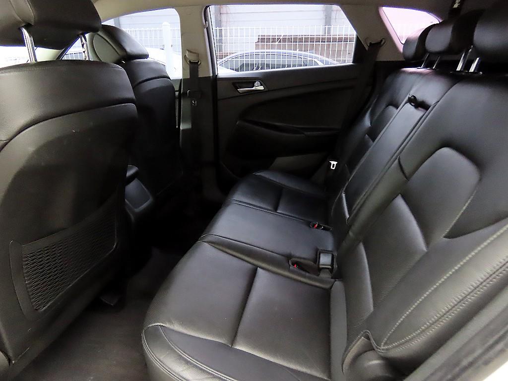 현대 올 뉴투싼 디젤 R2.0 4WD 스타일스페셜 - 이미지 3