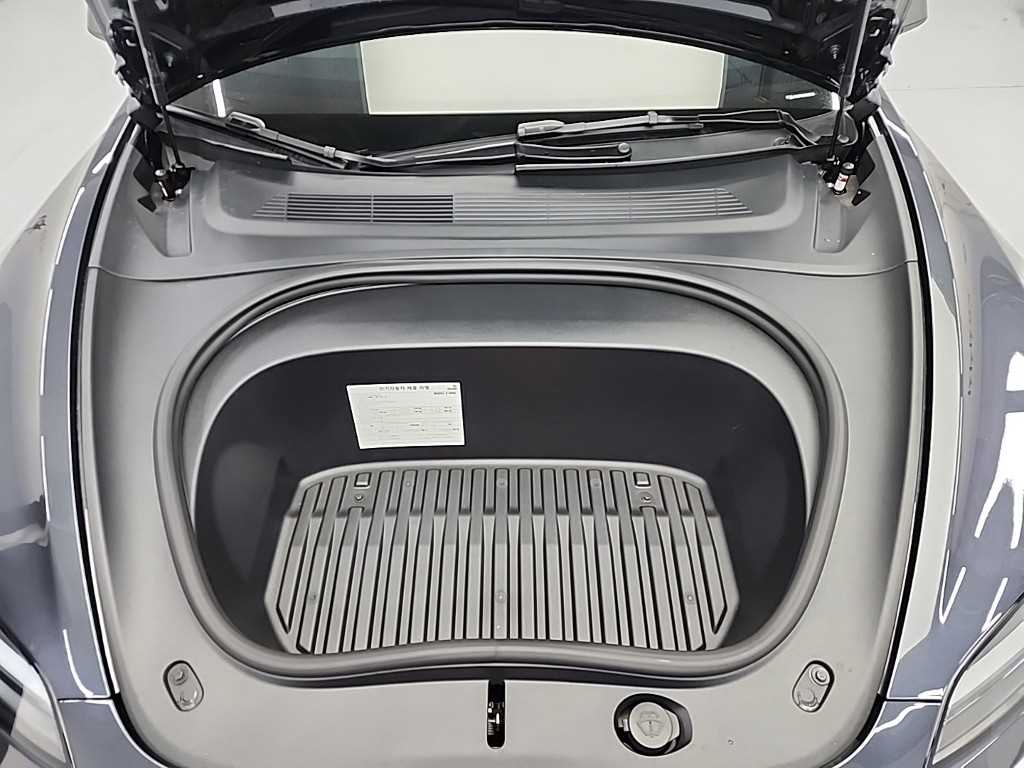 테슬라 모델 3 RWD - 이미지 6