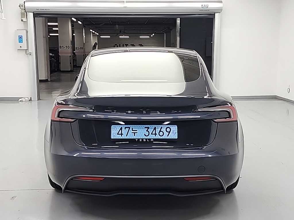 테슬라 모델 3 RWD - 이미지 2