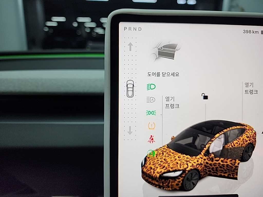 테슬라 모델 3 RWD - 이미지 2