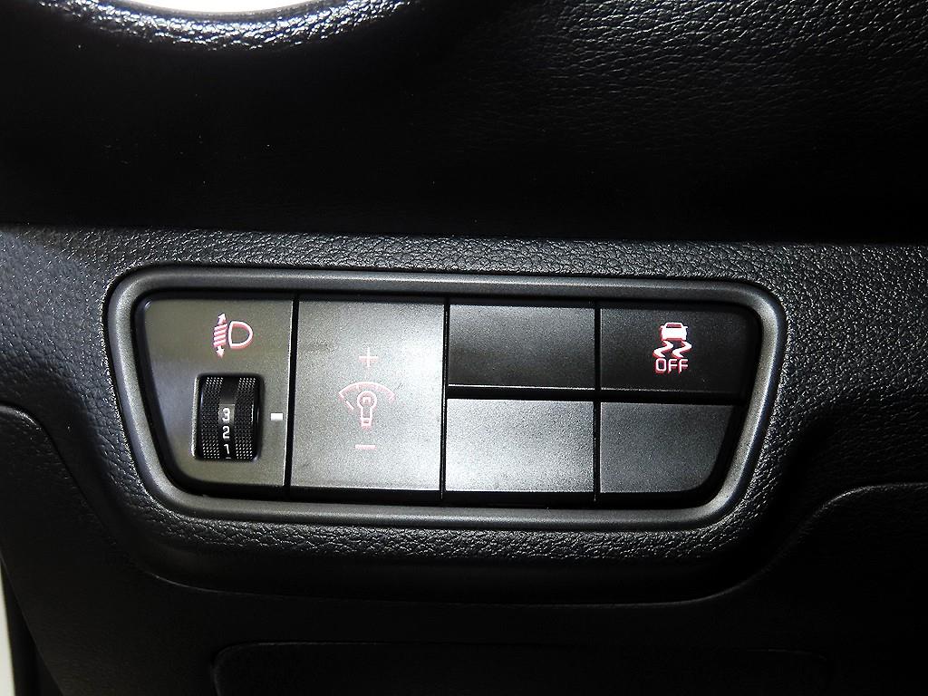 기아 더 뉴 K3 1.6 가솔린 프레스티지 - 이미지 3