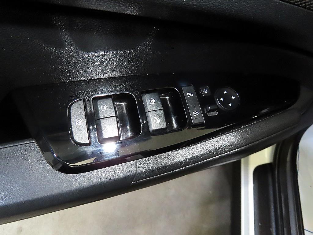 기아 디 올뉴스포티지 2.0 디젤 2WD 프레스티지