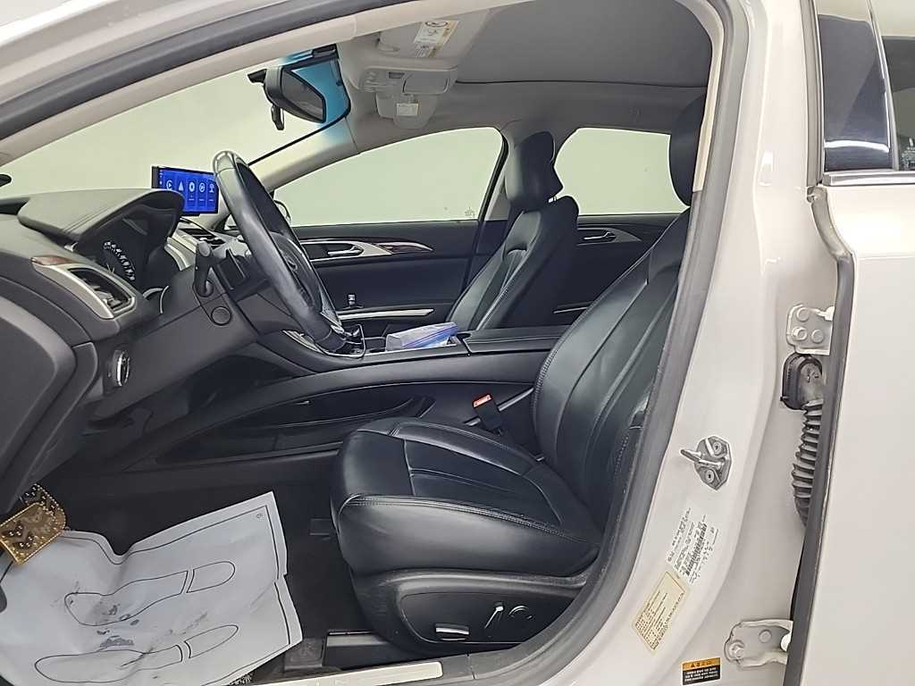 링컨 뉴MKZ 2.0 AWD(200A) - 이미지 8