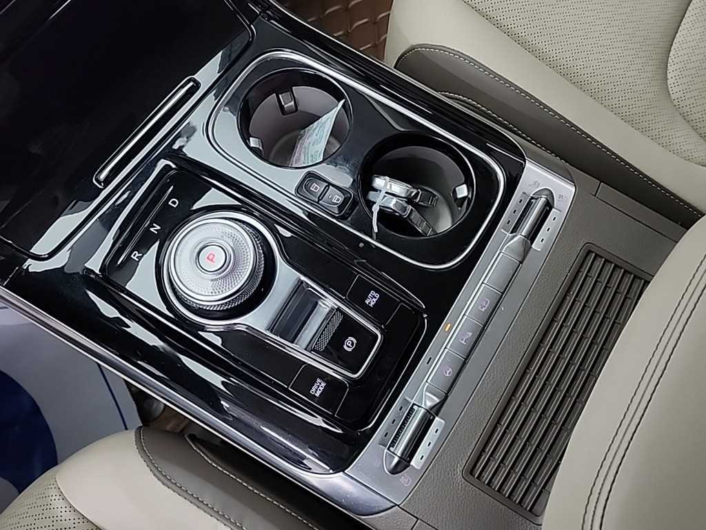 기아 신형 카니발(KA4) 하이리무진 9인승 가솔린 시그니처 - 이미지 9