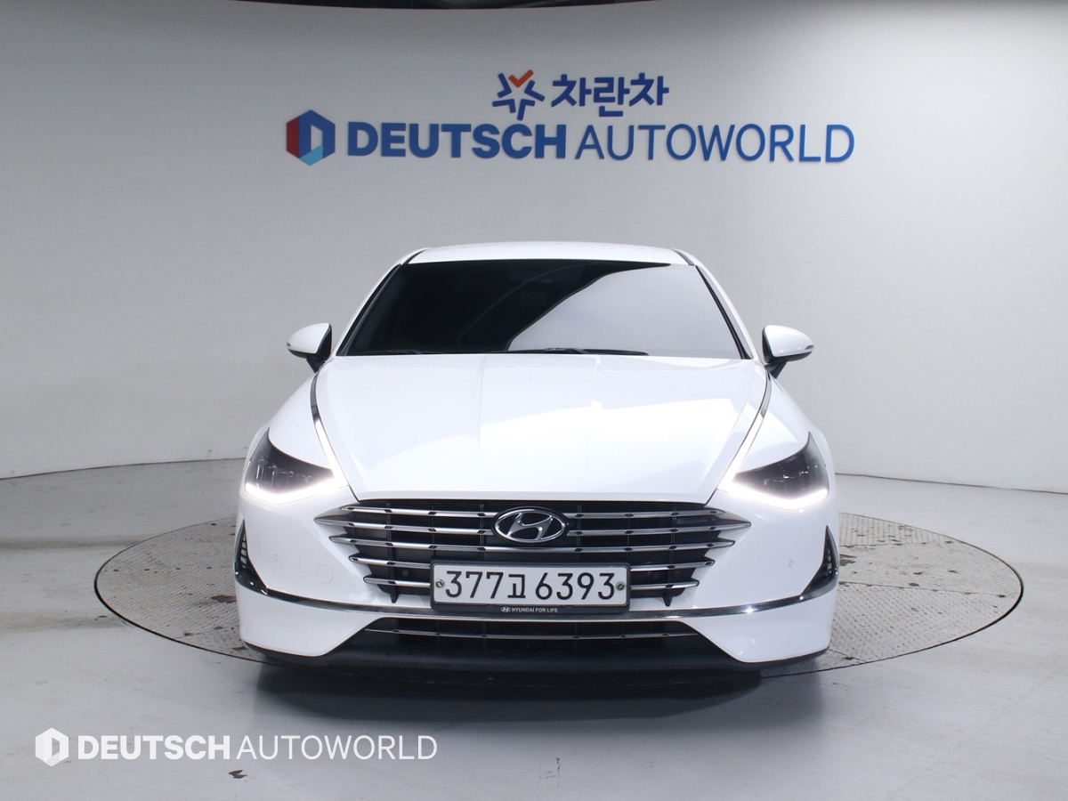 현대 쏘나타(DN8) 하이브리드 2.0 HEV 프리미엄 패밀리 - 이미지 17