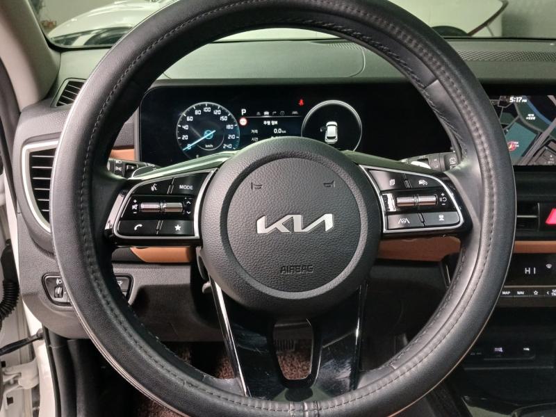 기아 더 뉴셀토스 1.6 가솔린 터보 2WD 시그니처 - 이미지 14