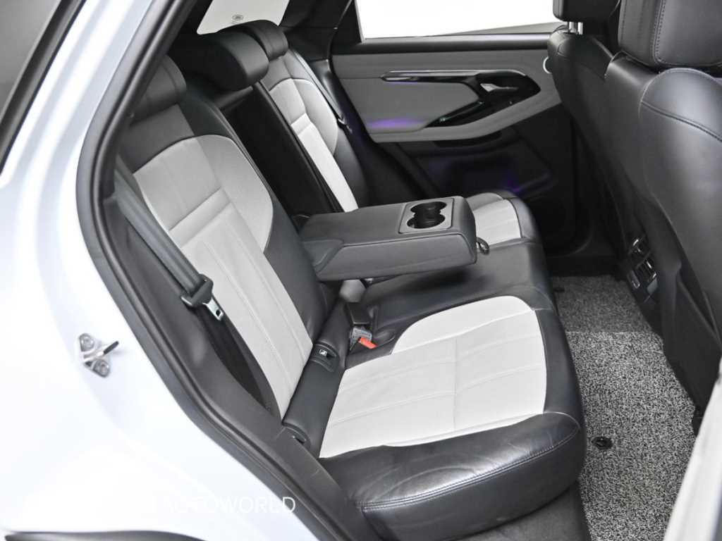 랜드로버 레인지로버 이보크(2세대) 2.0 D180 퍼스트에디션 - 이미지 11