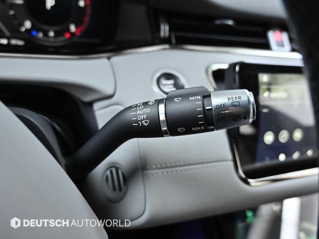 랜드로버 레인지로버 이보크(2세대) 2.0 D180 퍼스트에디션 - 이미지 9