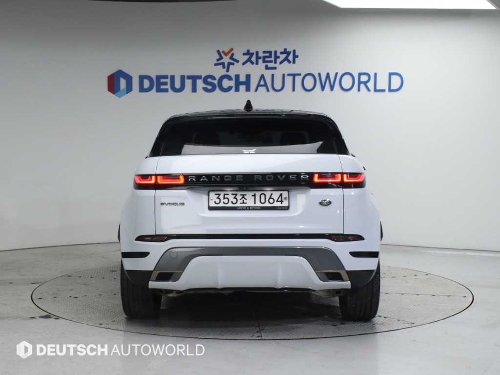 랜드로버 레인지로버 이보크(2세대) 2.0 D180 퍼스트에디션 - 이미지 12