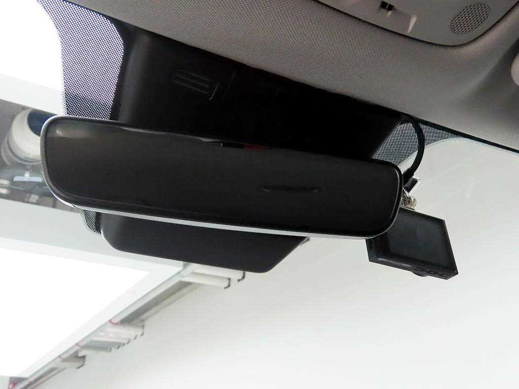 현대 더 올뉴투싼 2.0 디젤 2WD 모던 - 이미지 8