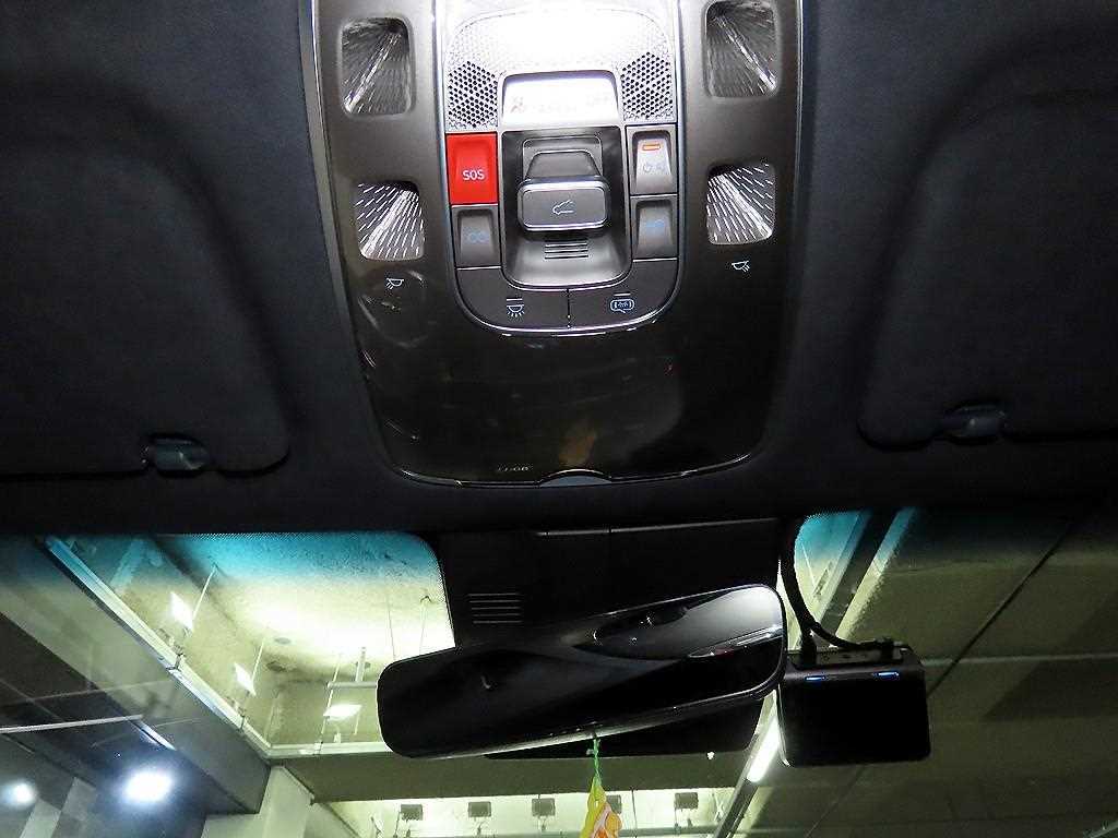 제네시스 GV70 2.5T 2WD 스포츠 - 이미지 20