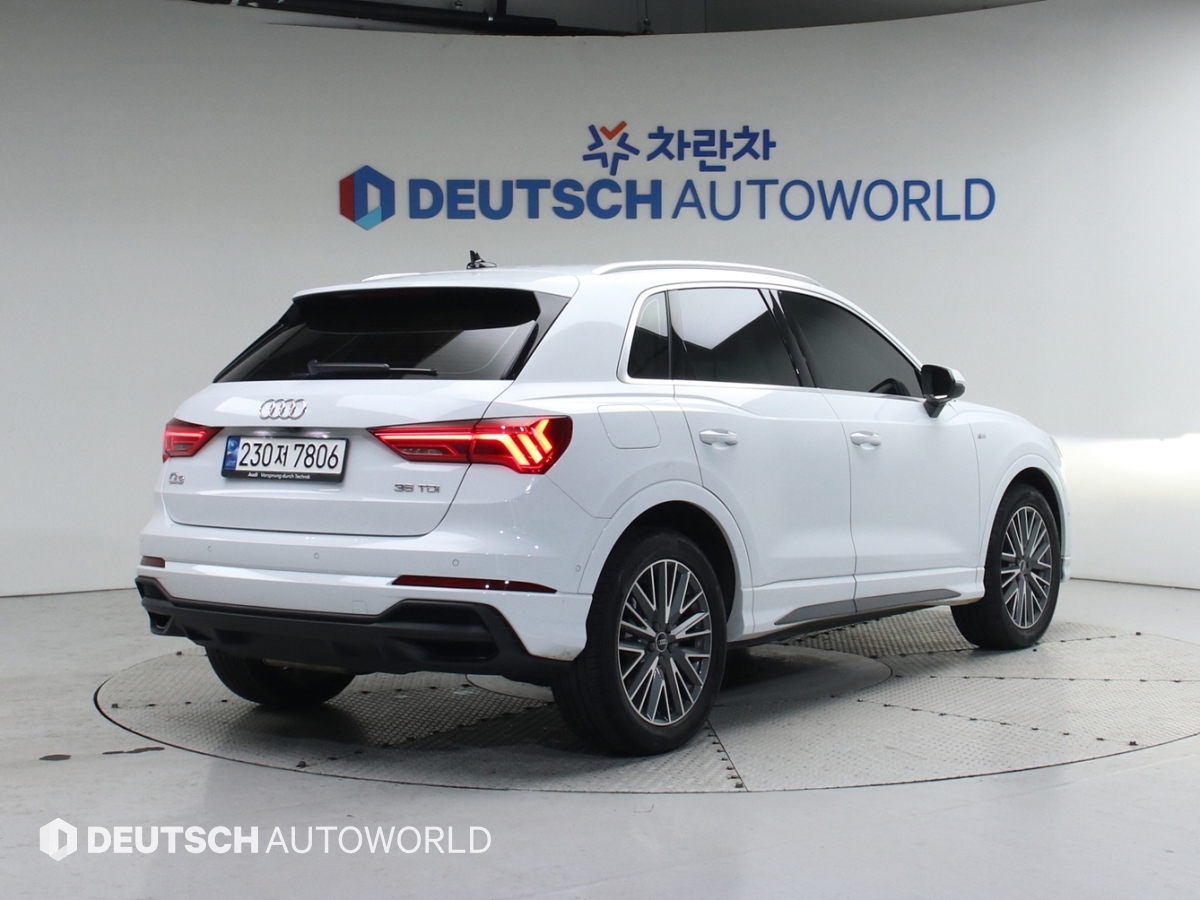 아우디 Q3(2세대) 35 TDI 프리미엄 - 이미지 2