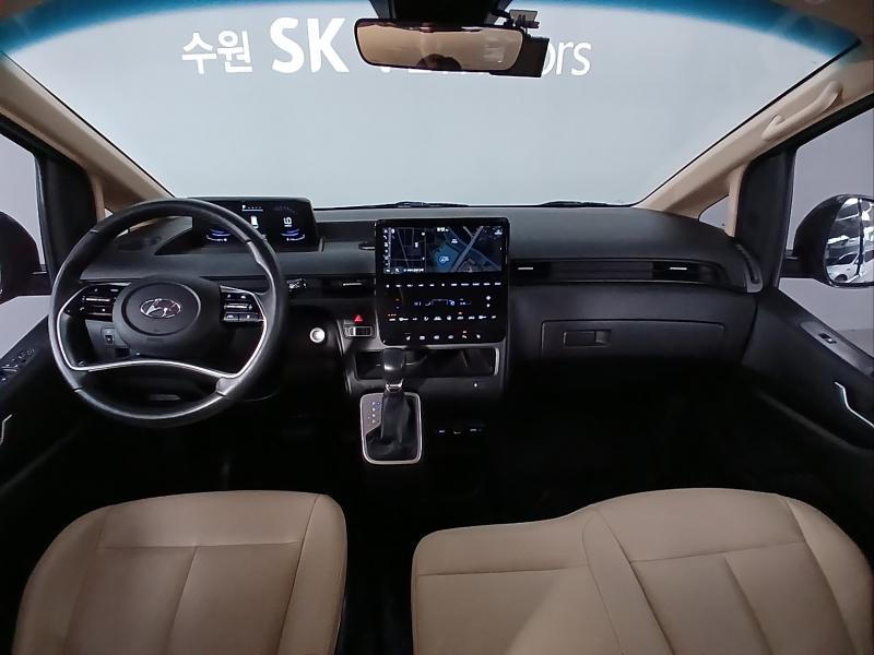 현대 스타리아 3.5 LPG 투어러 9인승 모던 - 이미지 16