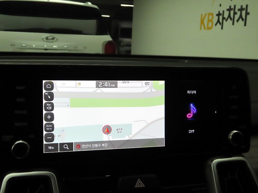 기아 신형쏘렌토(MQ4) 2.2 디젤 2WD 프레스티지 - 이미지 2