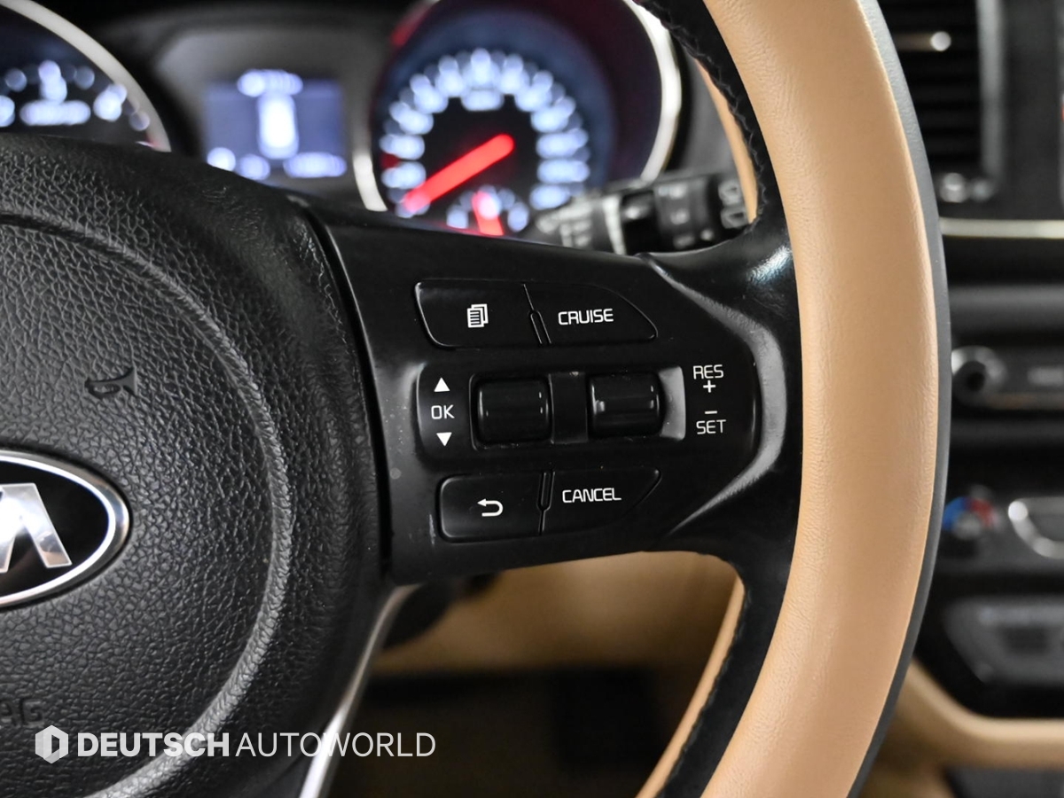 기아 더 뉴카니발 9인승 디젤 럭셔리 - 이미지 7