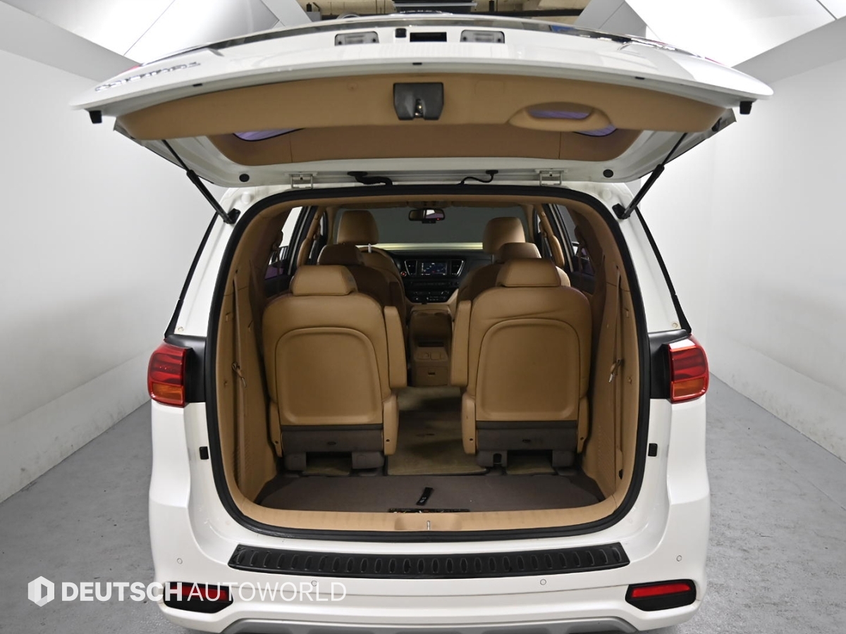 기아 더 뉴카니발 9인승 디젤 럭셔리 - 이미지 10