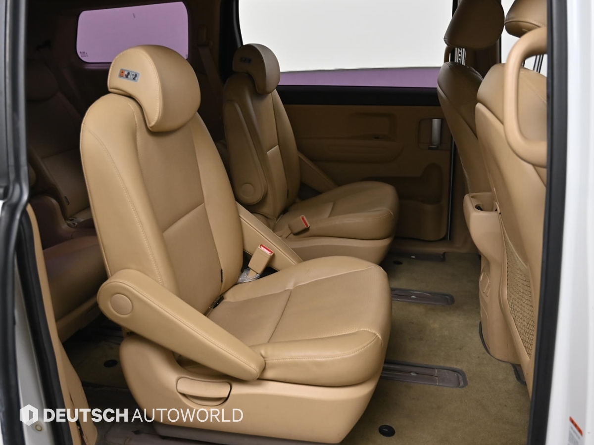 기아 더 뉴카니발 9인승 디젤 럭셔리 - 이미지 18