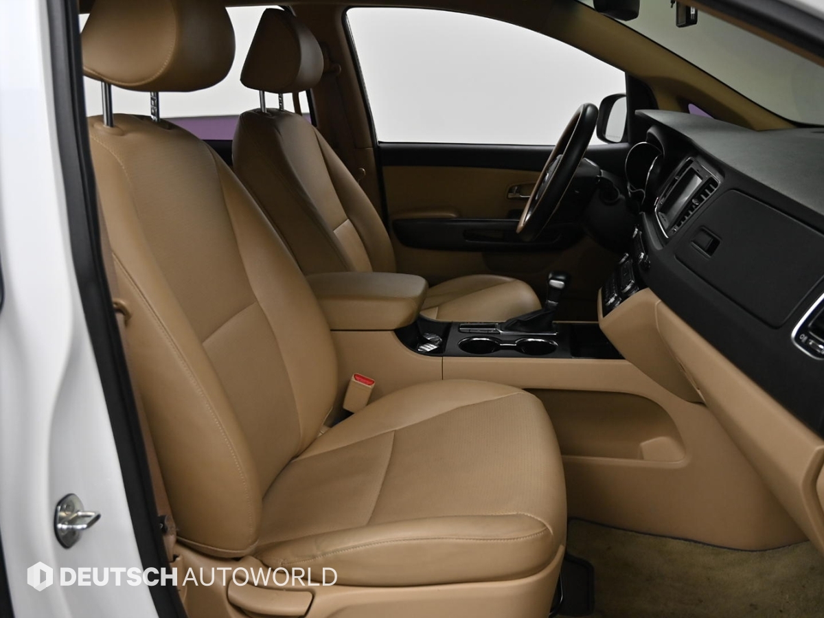 기아 더 뉴카니발 9인승 디젤 럭셔리 - 이미지 20