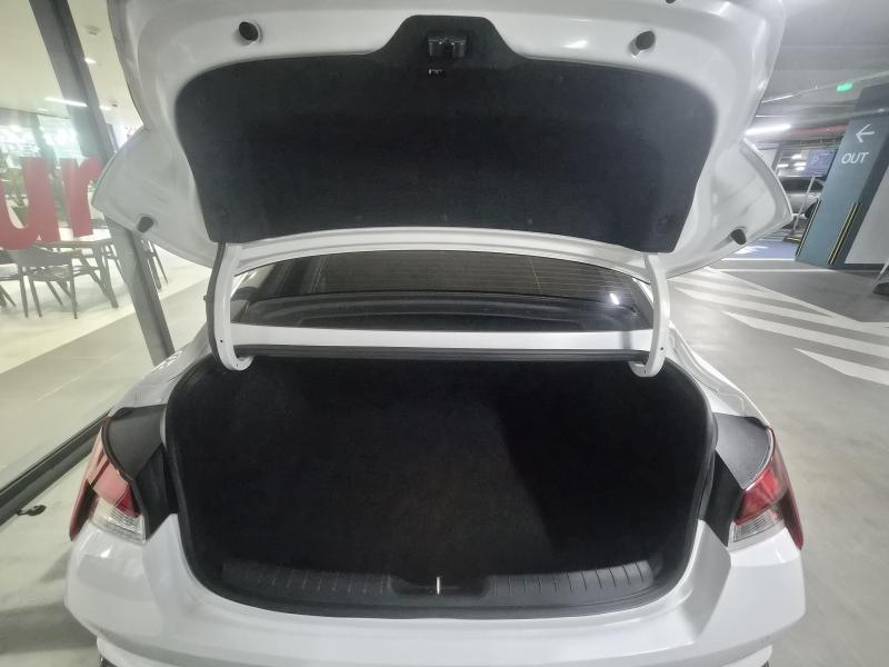 현대 아반떼(CN7) 1.6 가솔린 모던 - 이미지 17