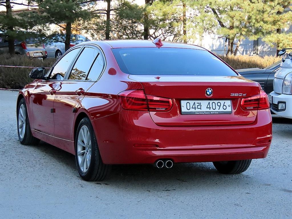 BMW 3시리즈(6세대) 320d - 이미지 12