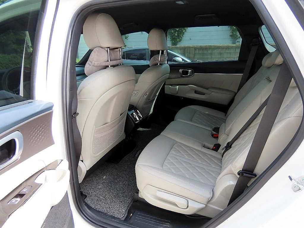 기아 신형쏘렌토 하이브리드(MQ4) 1.6 HEV 2WD 시그니처 - 이미지 4