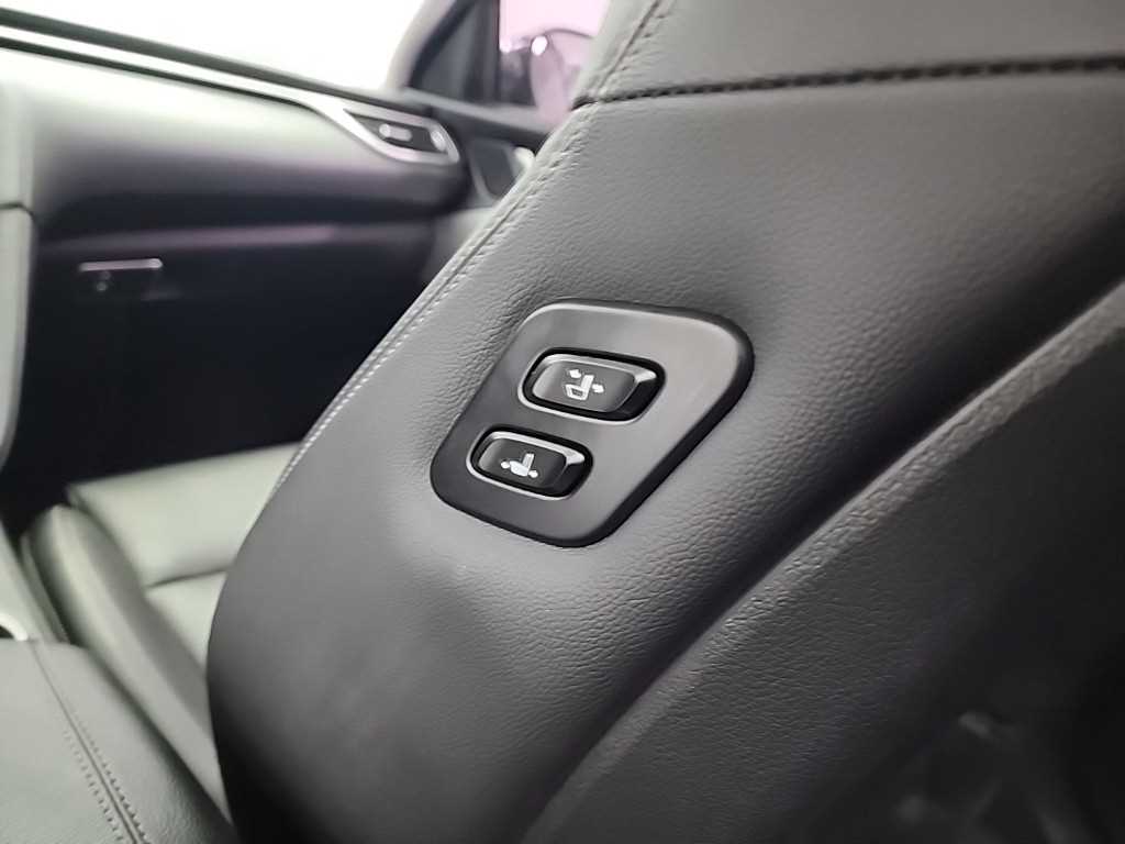 제네시스 G70 2.0T 어드밴스드 - 이미지 9