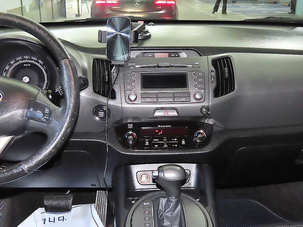 기아 스포티지 R 디젤 R2.0 2WD TLX 최고급형 - 이미지 6