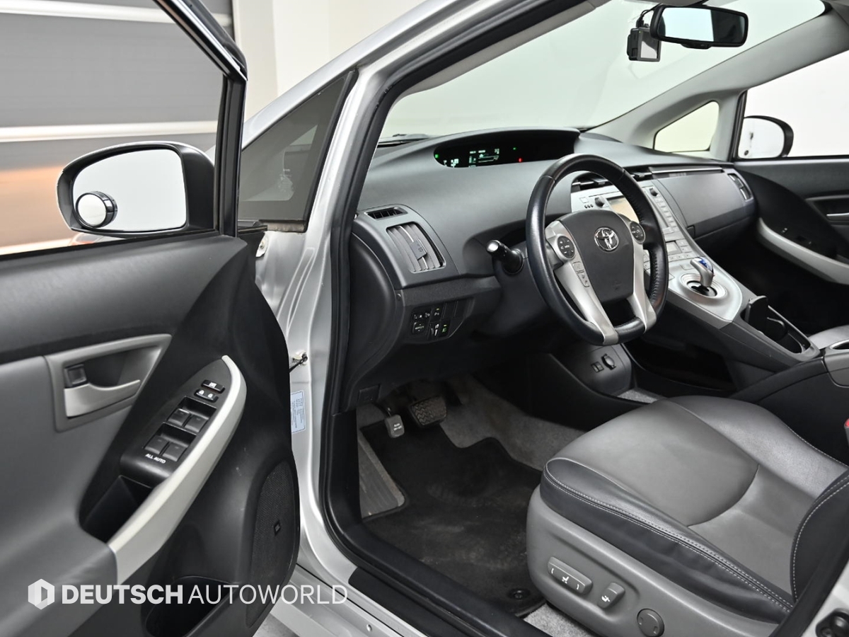 토요타 프리우스(3세대) - 이미지 16