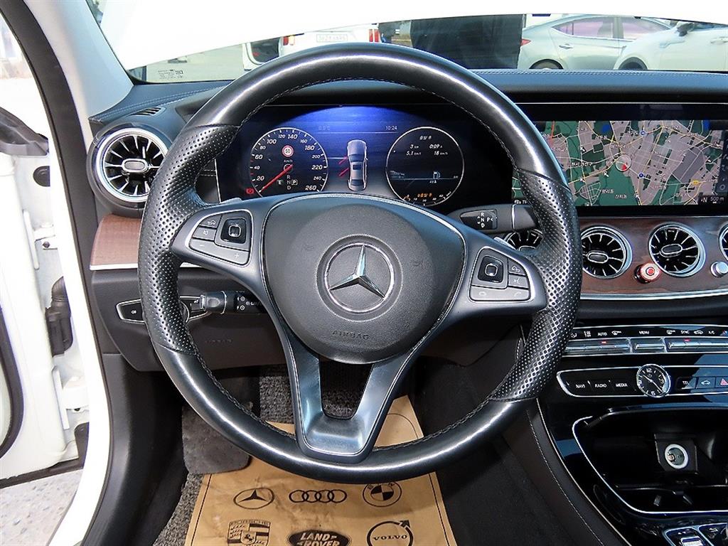 벤츠 E클래스(5세대) E300 익스클루시브 - 이미지 5