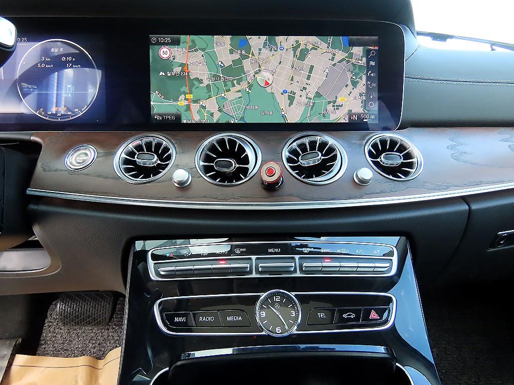 벤츠 E클래스(5세대) E300 익스클루시브 - 이미지 18