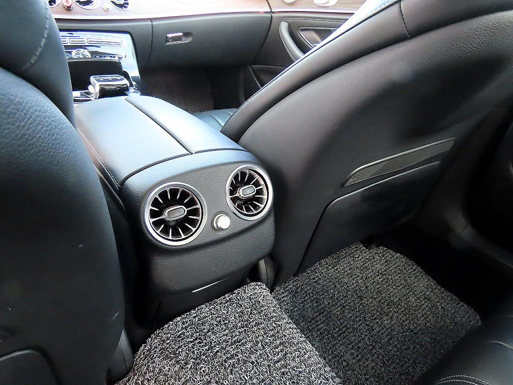 벤츠 E클래스(5세대) E300 익스클루시브 - 이미지 2