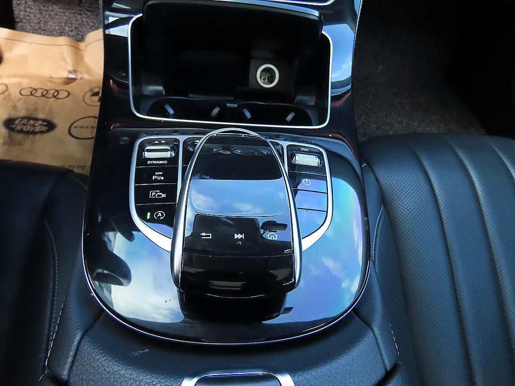 벤츠 E클래스(5세대) E300 익스클루시브 - 이미지 4