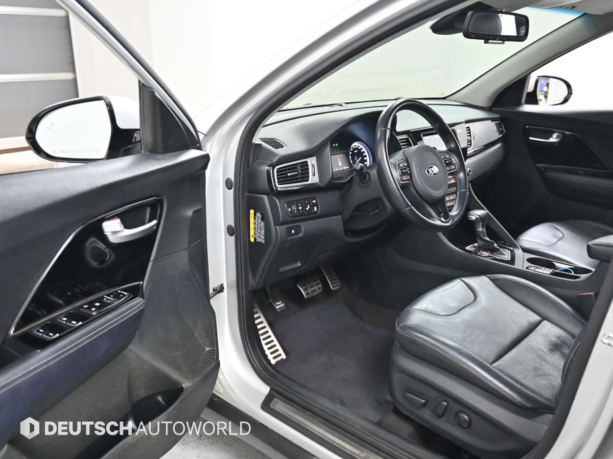 기아 니로 1.6 하이브리드 노블레스 - 이미지 15