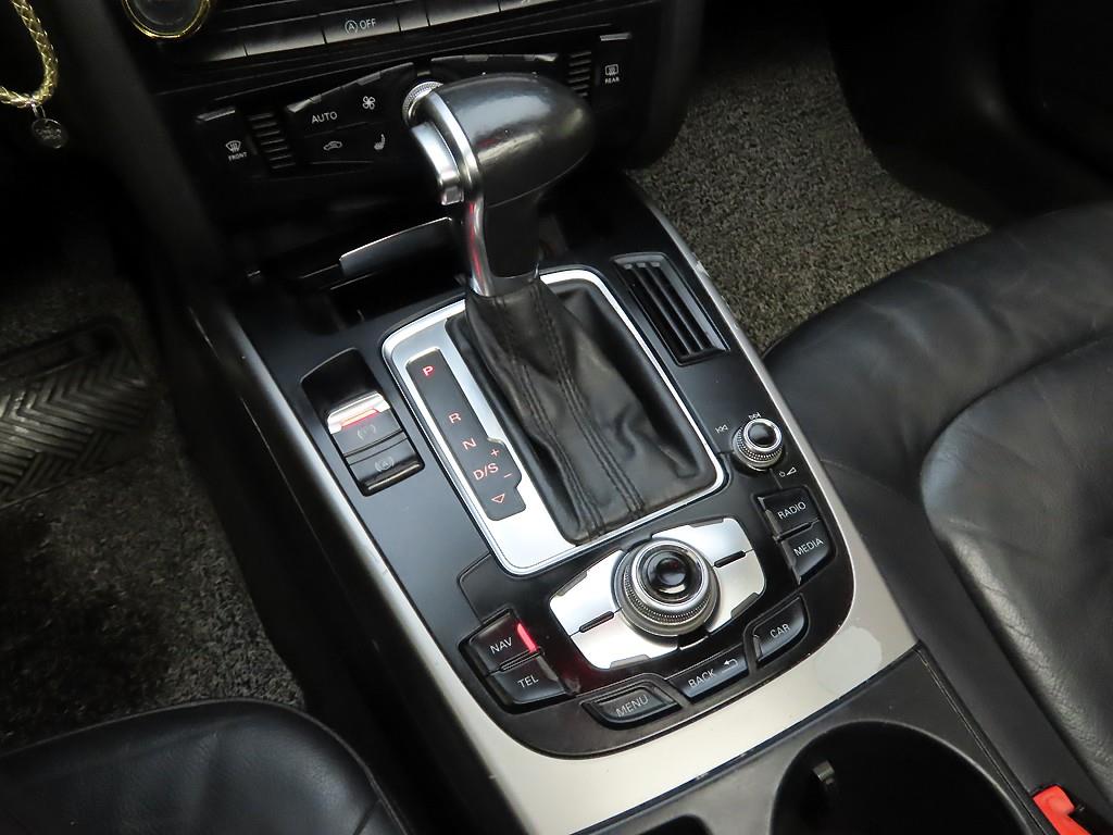 아우디 A4(4세대) 30 TDI - 이미지 7