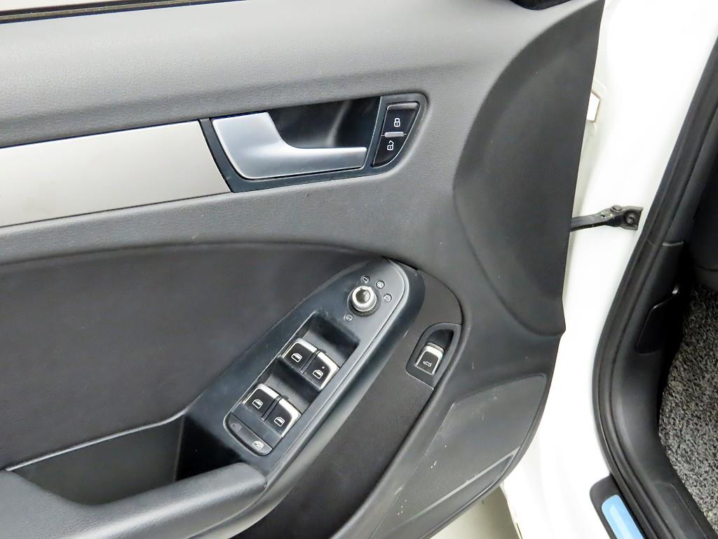 아우디 A4(4세대) 30 TDI - 이미지 10