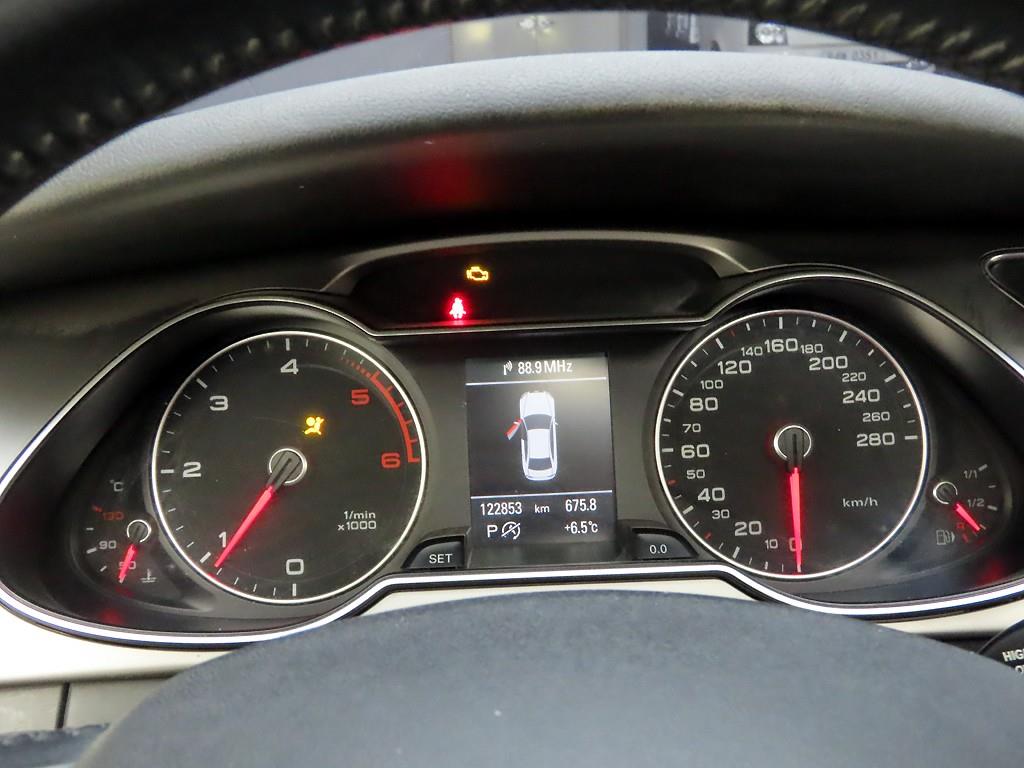 아우디 A4(4세대) 30 TDI - 이미지 9