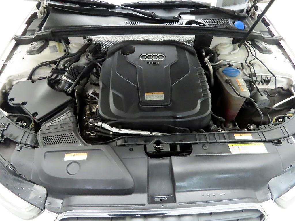 아우디 A4(4세대) 30 TDI - 이미지 12