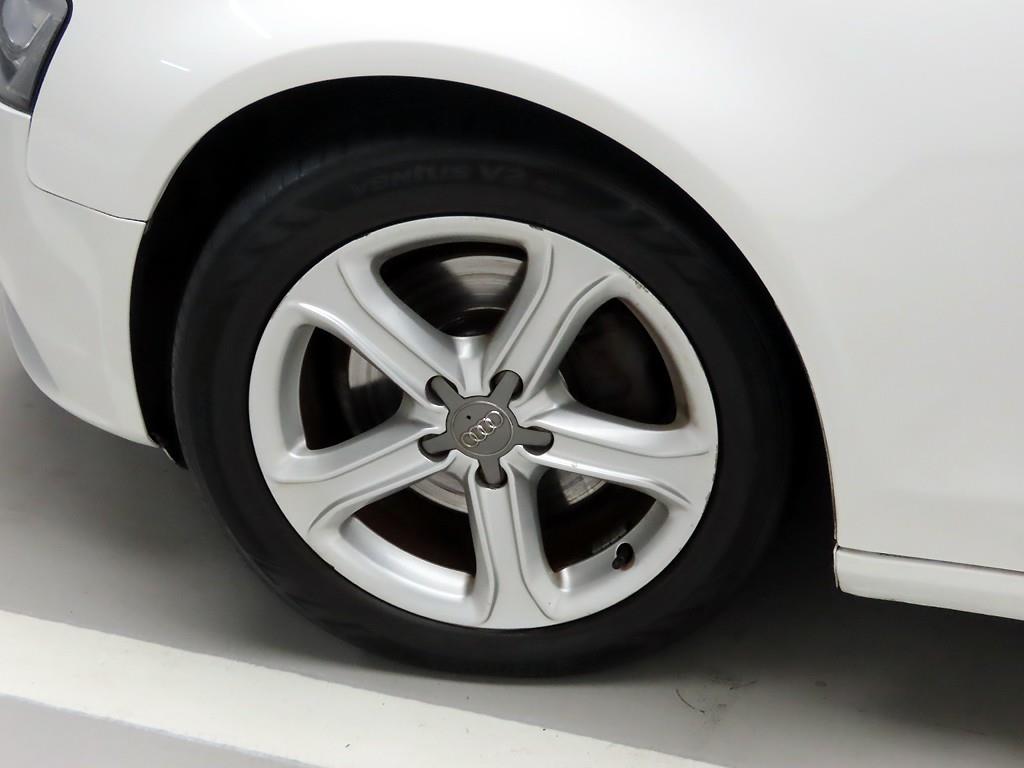 아우디 A4(4세대) 30 TDI - 이미지 18