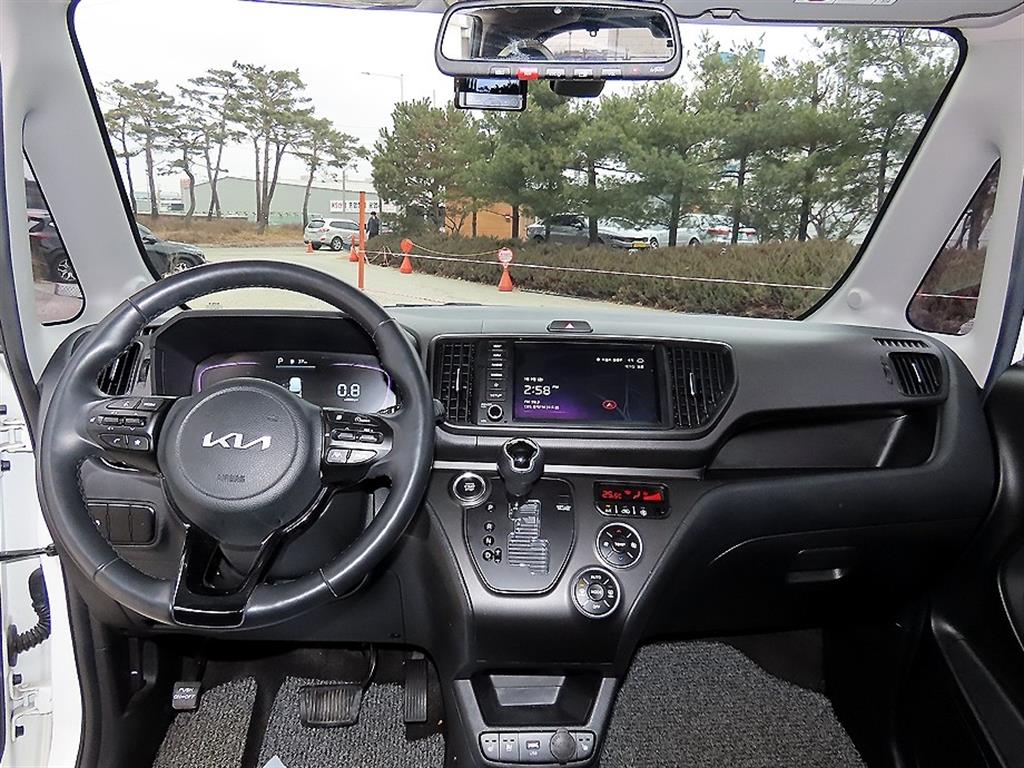 기아 더 뉴기아 레이 1.0 가솔린 시그니처 그래비티