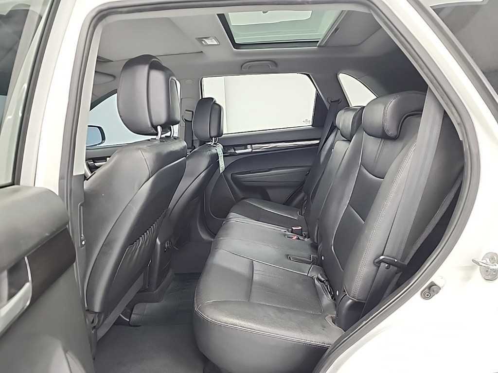 기아 쏘렌토 R 디젤 2.0 2WD TLX 프리미엄 - 이미지 11