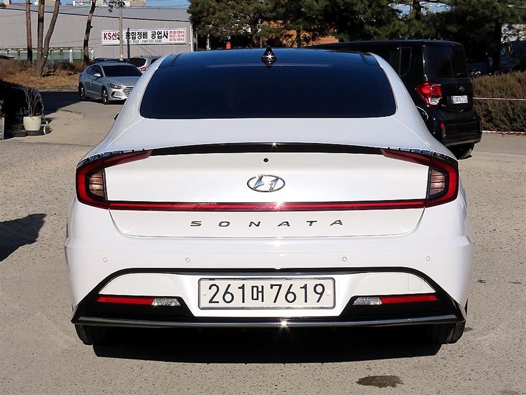 현대 쏘나타(DN8) 하이브리드 2.0 HEV 프리미엄 플러스 - 이미지 14