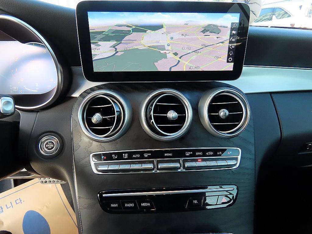 벤츠 C클래스(4세대) C200 카브리올레 - 이미지 19