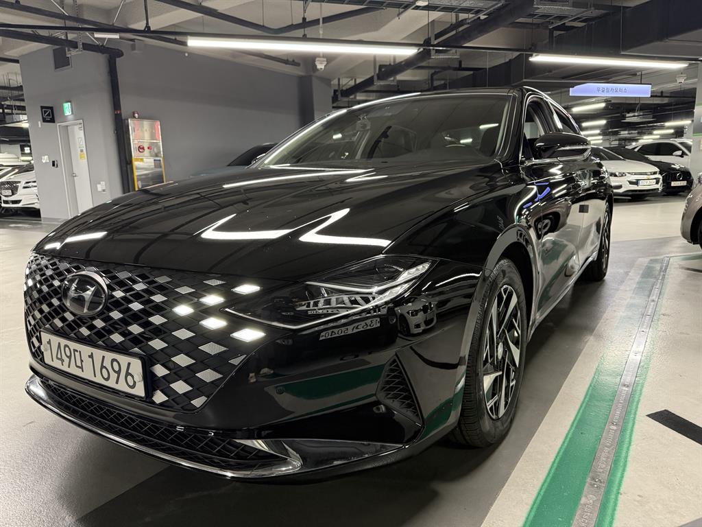 현대 더 뉴그랜저IG 하이브리드 2.4 HEV 프리미엄 초이스 - 이미지 4