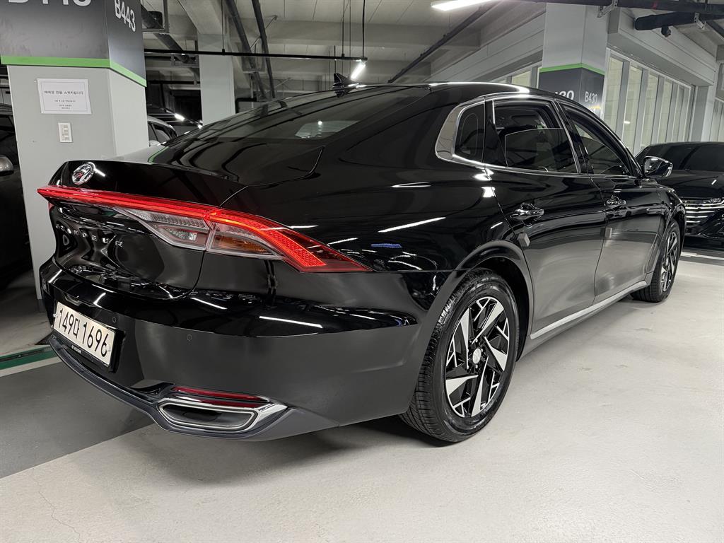 현대 더 뉴그랜저IG 하이브리드 2.4 HEV 프리미엄 초이스 - 이미지 3