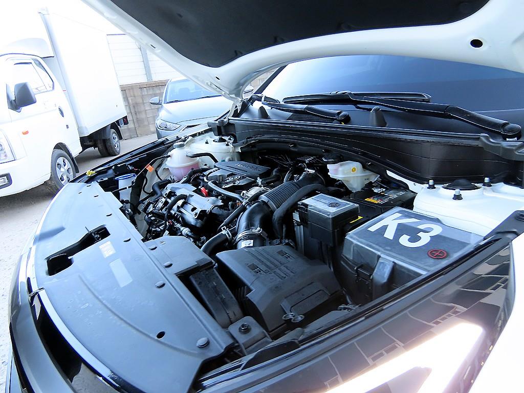 기아 더 뉴스포티지 1.6 가솔린 2WD 시그니처 - 이미지 12