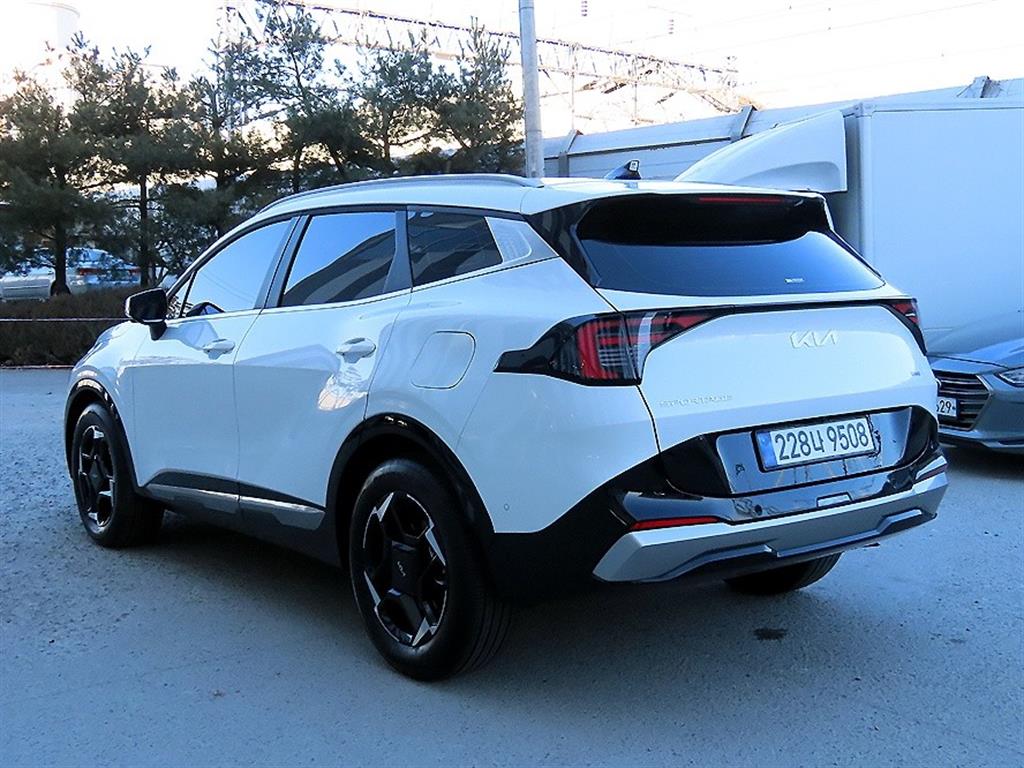 기아 더 뉴스포티지 1.6 가솔린 2WD 시그니처 - 이미지 16