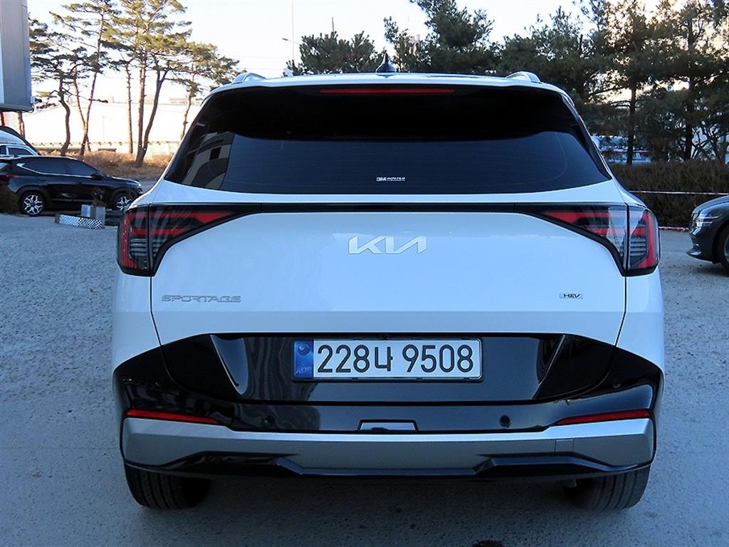 기아 더 뉴스포티지 1.6 가솔린 2WD 시그니처 - 이미지 18