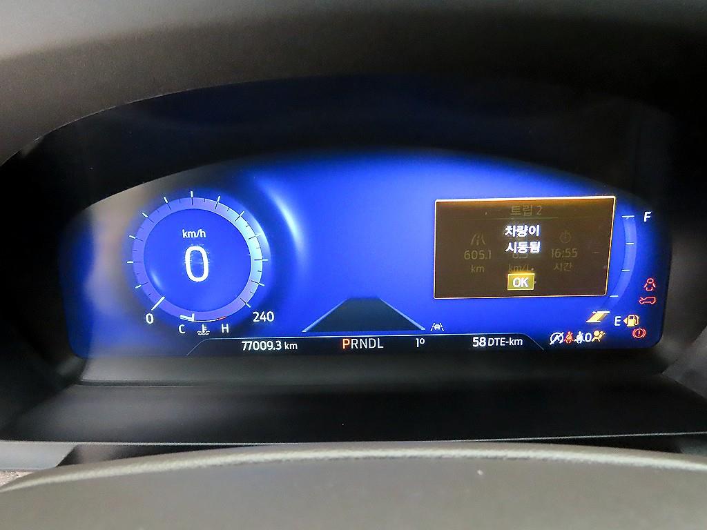 포드 익스플로러(6세대) 3.0 AWD 플래티넘 - 이미지 8