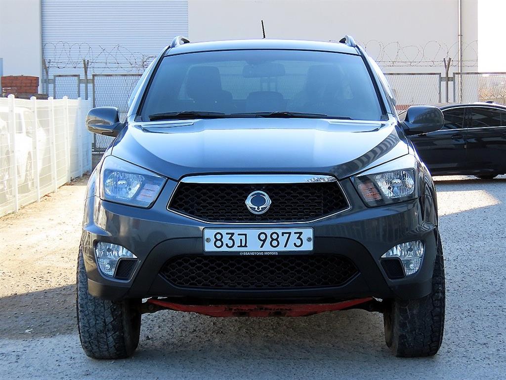 KG모빌리티(쌍용) 코란도 스포츠 CX7 4WD 어드벤처 에디션 - 이미지 2