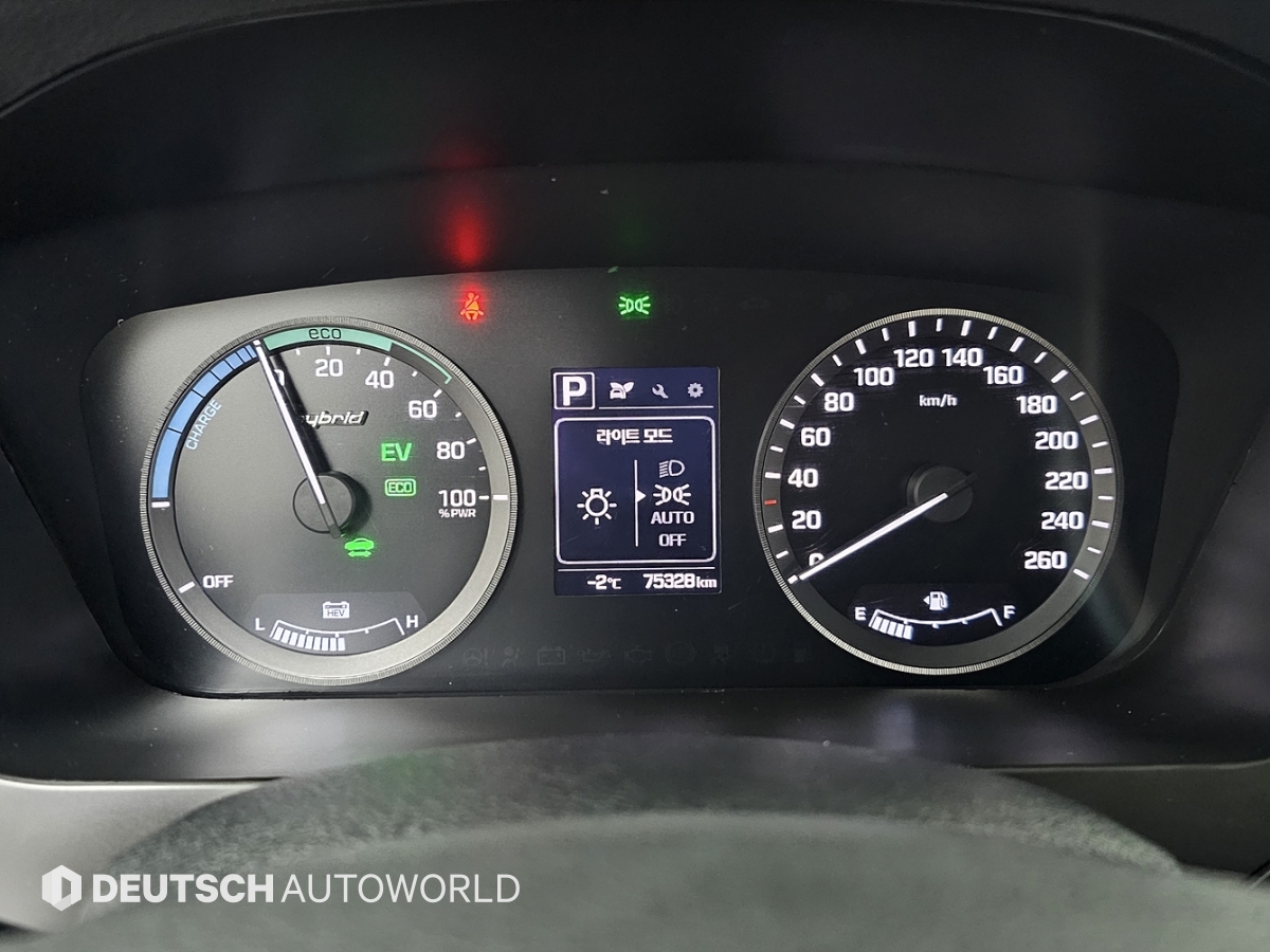 현대 LF쏘나타 하이브리드 2.0 HEV 모던 - 이미지 10